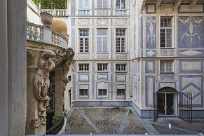 Garibaldi Glamorous Apartment by Wonderful Italy