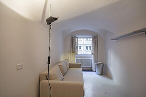 Garibaldi Glamorous Apartment by Wonderful Italy