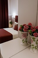 BLACK ONYX COMFORT SUITES