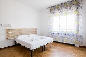 Quiet and Cozy Urban Apartment by Wonderful Italy