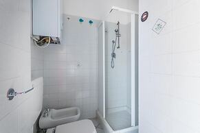 Sunny Apartment by Wonderful Italy