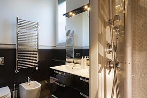 Vernazzola Family Apartment by Wonderful Italy