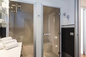 Vernazzola Family Apartment by Wonderful Italy