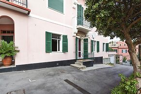 Vernazzola Family Apartment by Wonderful Italy