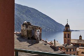 Attico Vista Mare sul Porticciolo di Camogli by Wonderful Italy