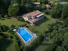 Daller Bianca con Piscina by Wonderful Italy