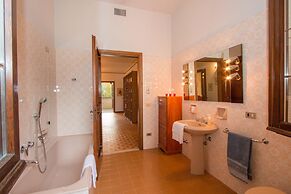 Daller Bianca con Piscina by Wonderful Italy