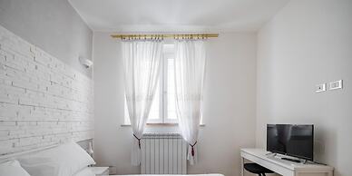 XVI Charm Apartment by Wonderful Italy