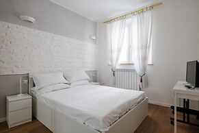 XVI Charm Apartment by Wonderful Italy