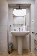 Rolandino Apartment by Wonderful Italy