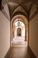 Rolandino Apartment by Wonderful Italy