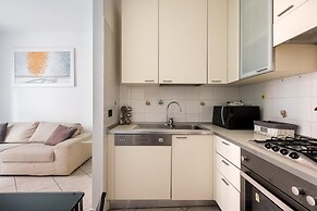 Sotto i Portici di Via Pietralata by Wonderful Italy