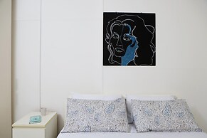 Napoli Centrale Budget Apartment by Wonderful Italy