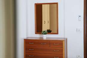 Napoli Centrale Budget Apartment by Wonderful Italy