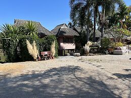 Pinmanee Resort and homestay