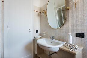 Vista Mare Sulla Cala by Wonderful Italy