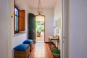 Villa del Rais by Wonderful Italy