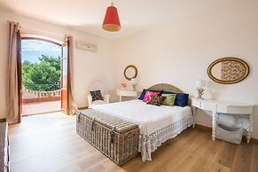 Villa del Rais by Wonderful Italy