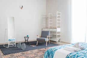 Casa Darsena With Sea View Balcony by Wonderful Italy