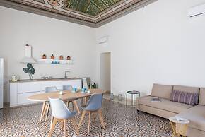 Casa Darsena With Sea View Balcony by Wonderful Italy