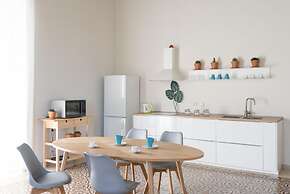 Casa Darsena With Sea View Balcony by Wonderful Italy