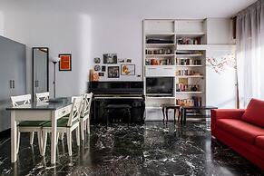 Boldrini Apartment With Balcony by Wonderful Italy