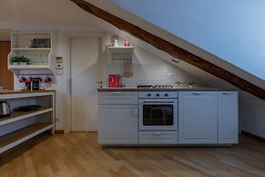 Solferino Home by Wonderful Italy