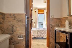 Ortigia Seafront Apartment by Wonderful Italy