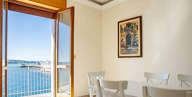 Ortigia Seafront Apartment by Wonderful Italy
