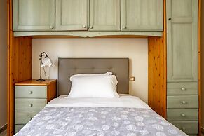 Ortigia Seafront Apartment by Wonderful Italy