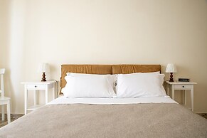 Ortigia Seafront Apartment by Wonderful Italy