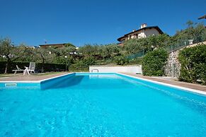 Le Ortensie 1 Apartment by Wonderful Italy