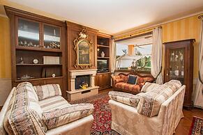 Le Ortensie 1 Apartment by Wonderful Italy