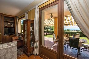 Le Ortensie 1 Apartment by Wonderful Italy