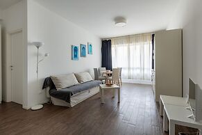 Largo Molina Studio II by Wonderful Italy