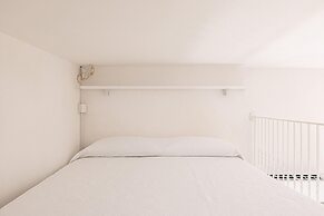 Studio Dione 130 by Wonderful Italy