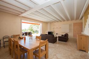 Villa Marina con Piscina by Wonderful Italy