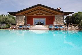 Villa Marina con Piscina by Wonderful Italy