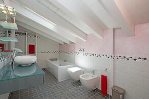 Villa Marina con Piscina by Wonderful Italy