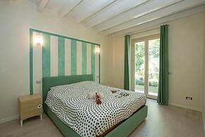 Villa Marina con Piscina by Wonderful Italy