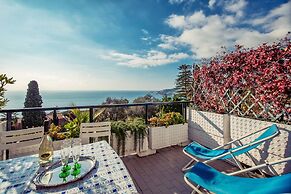 Una Terrazza sul Golfo di Ospedaletti by Wonderful Italy