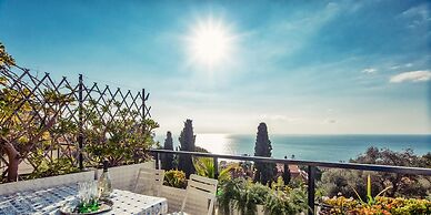 Una Terrazza sul Golfo di Ospedaletti by Wonderful Italy