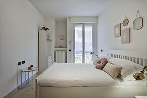 Shelley Apartments by Wonderful Italy - Sun