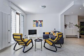 Shelley Apartments by Wonderful Italy - Sun