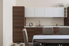 Appartamento Darsena With Terrace by Wonderful Italy