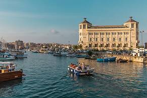 Appartamento Darsena With Terrace by Wonderful Italy