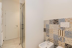 All Ombra del Grattacielo by Wonderful Italy