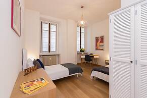 All Ombra del Grattacielo by Wonderful Italy