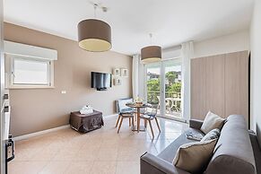 Residenza Miralago With Pool - Studio Apartment With City View