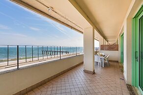 Residenza Miralago With Pool - Two-bedroom With Terrace